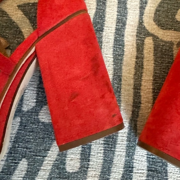 Red Remi Platforms - Picture 7 of 7